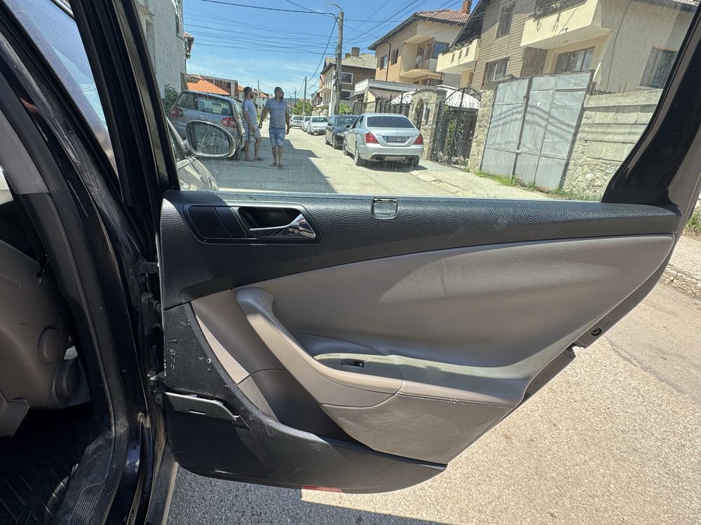 Pasat b6 само на части