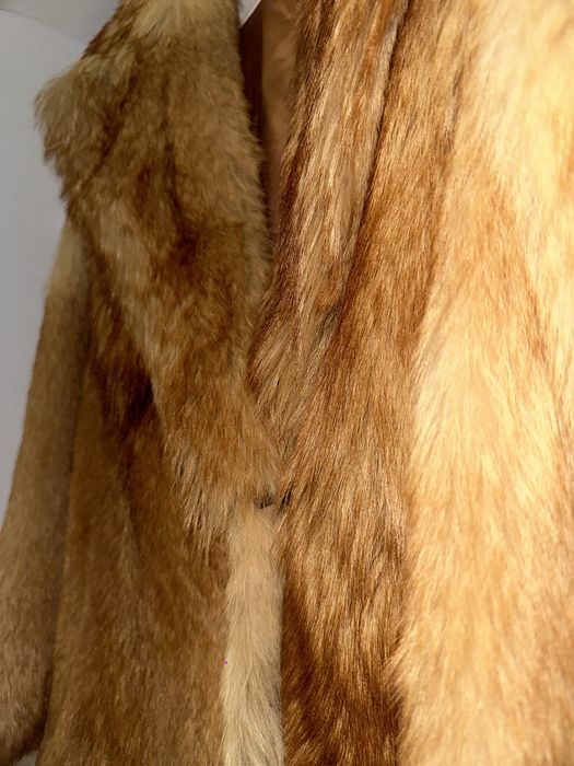 Blană Fourrures Jama- CANNES