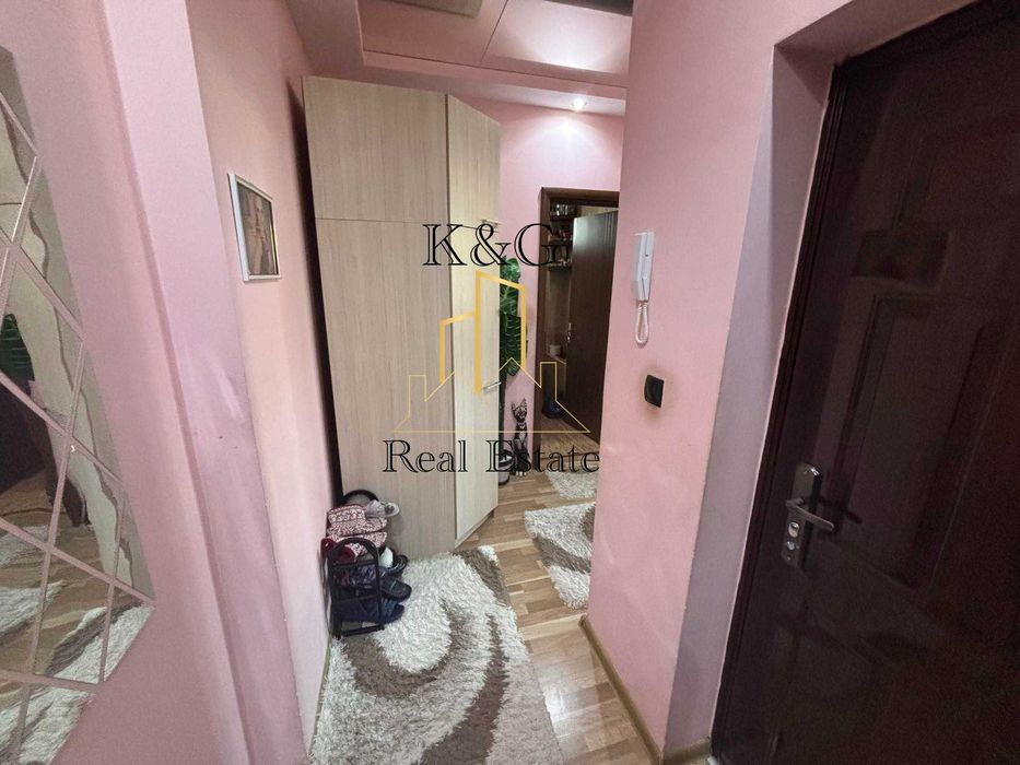 Продава се Тристаен апартамент в Разград, Център - 75 кв.м за 2380 €/кв.м - Снимка #5