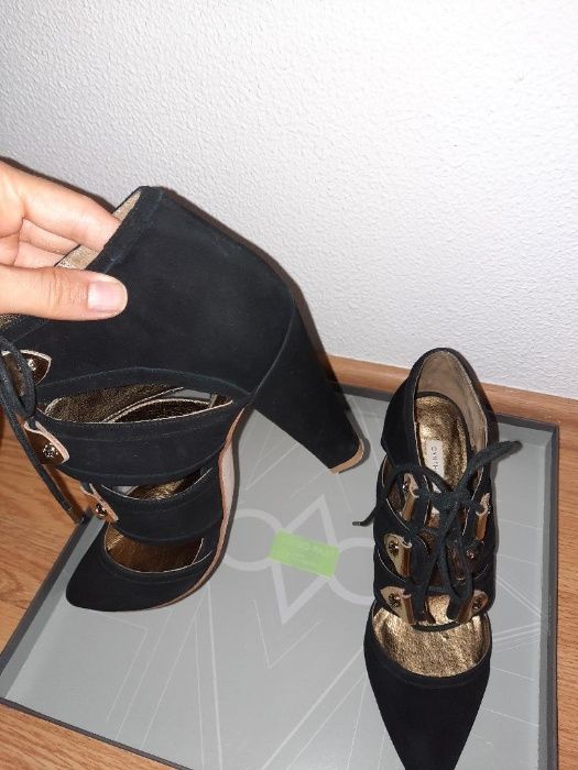 Pantofi piele intoarsa,designer lux Cynthia Vincent,masura 37-37.5