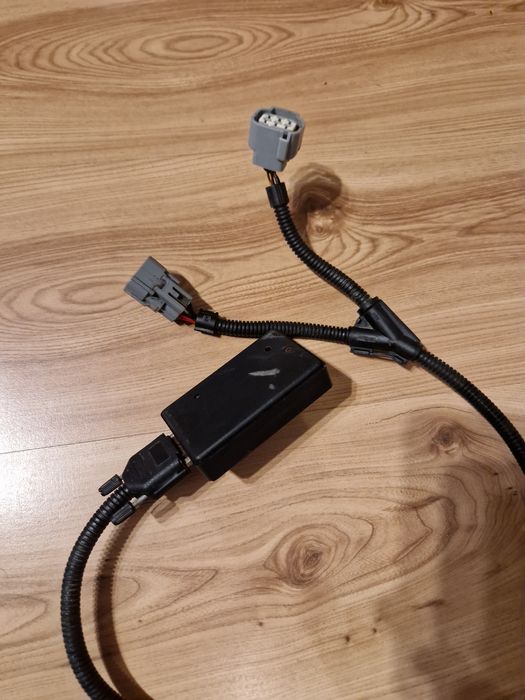 Power box, pedal box acceleratie si OBD 2 universale