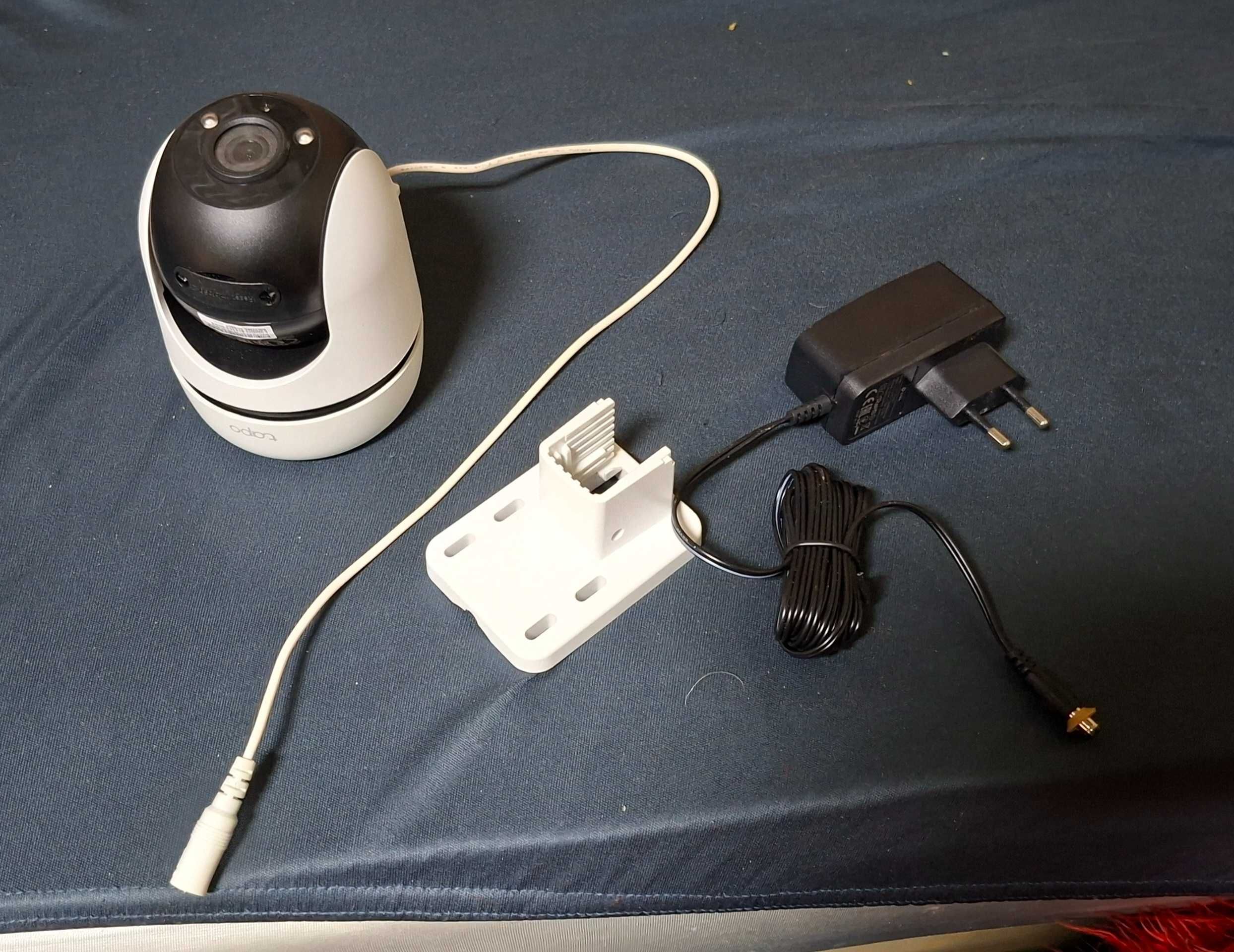 Смарт IP камера TP-LINK TAPO C500 1080P