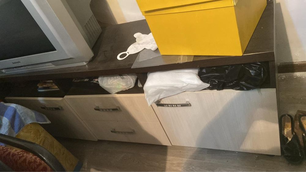 Шкаф тумбочка продам