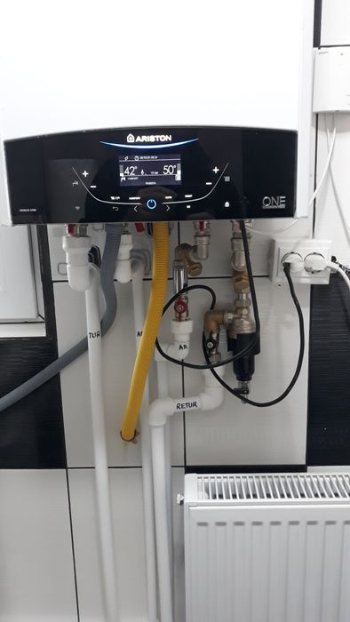 Instalator sanitare și termice  Ploiești