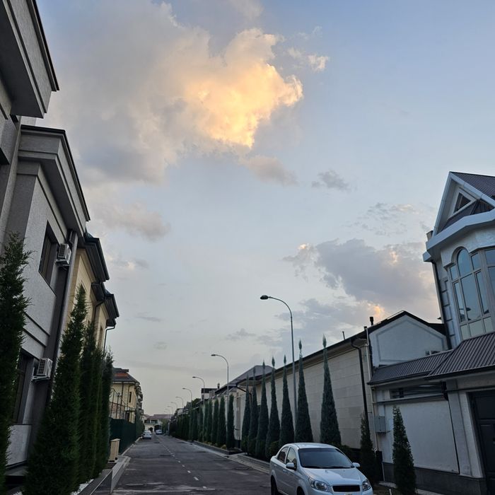 Амир Темур Сарбон!!! 3,5 соток угловой евро махалла!!!