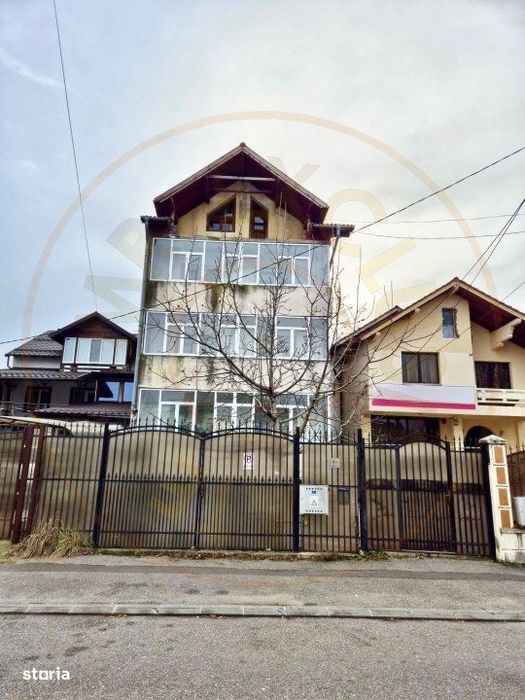 Oportunitate in Pitesti! Casa S+P+2E+M, 300 mp utili + 500 mp curte