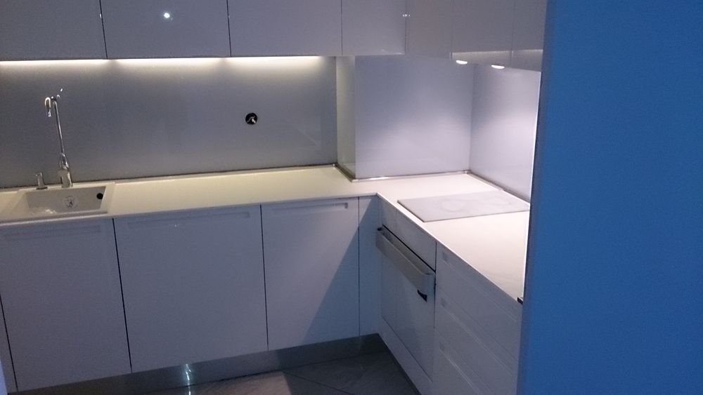 Монтаж, демонтаж на мебели