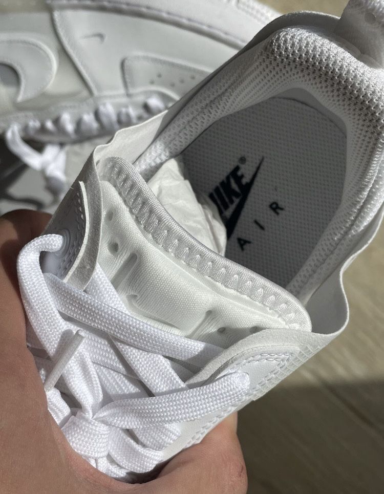 Nike AIR Force 1 React Tripple white