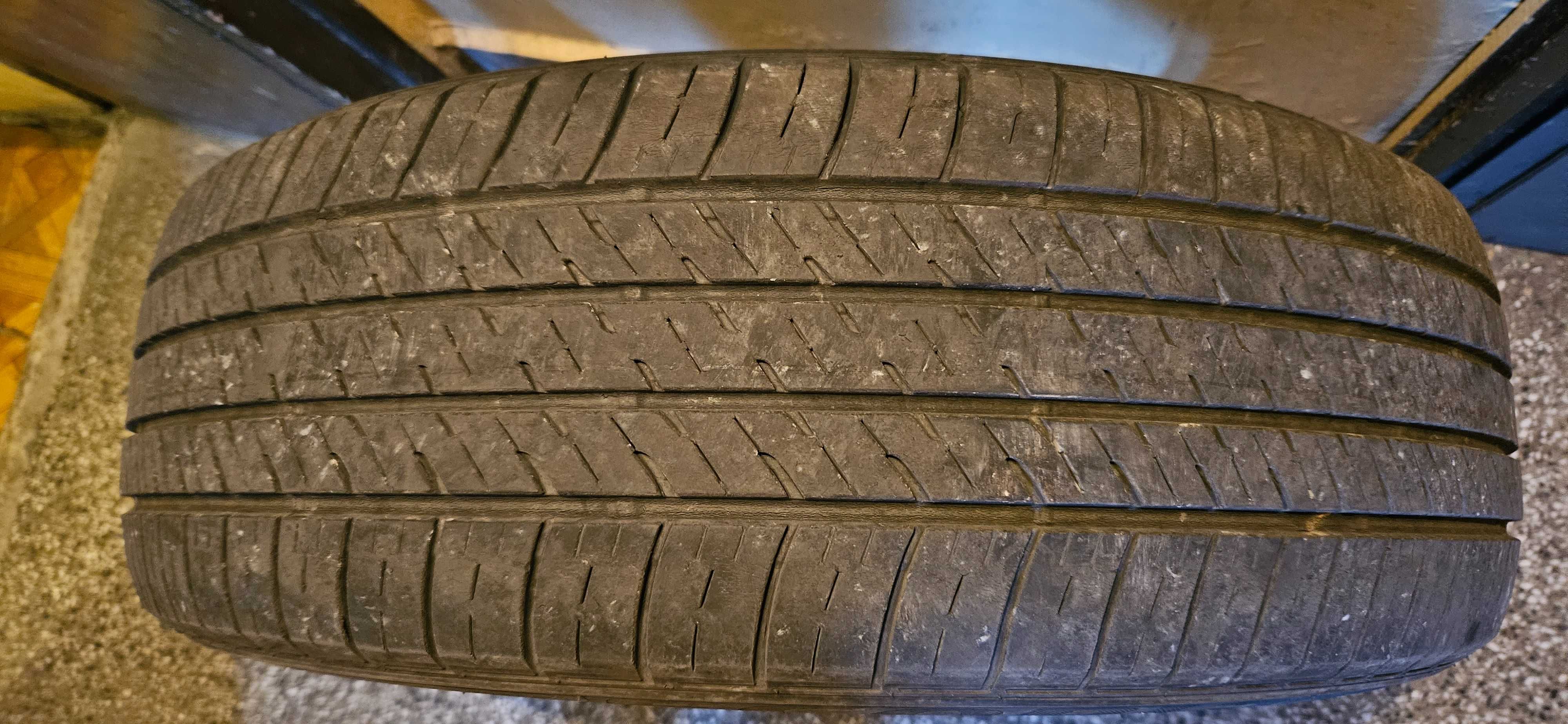 Летни гуми Bridgestone 215/65/17