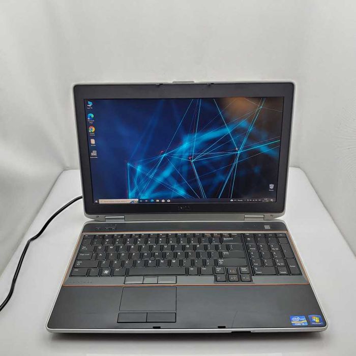 Dell Latitude Core i5-2520M • 8 ГБ RAM • SSD 120 ГБ • Ноутбук