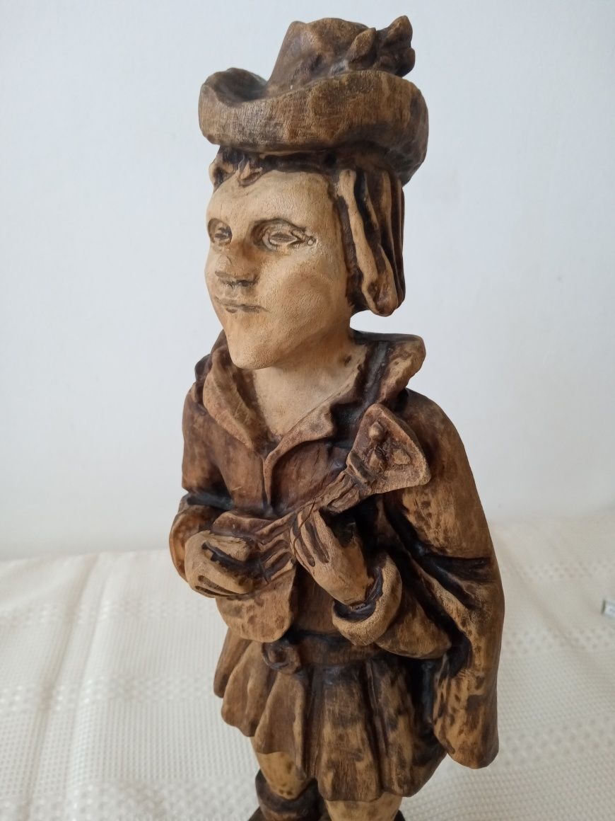 Sculptură/statueta în lemn masiv 45 cm " realizat