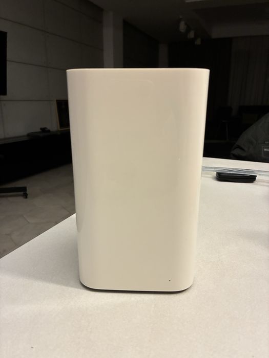 Apple Airport Time Capsule plus Stocare / perfect wifi stabil/bacup