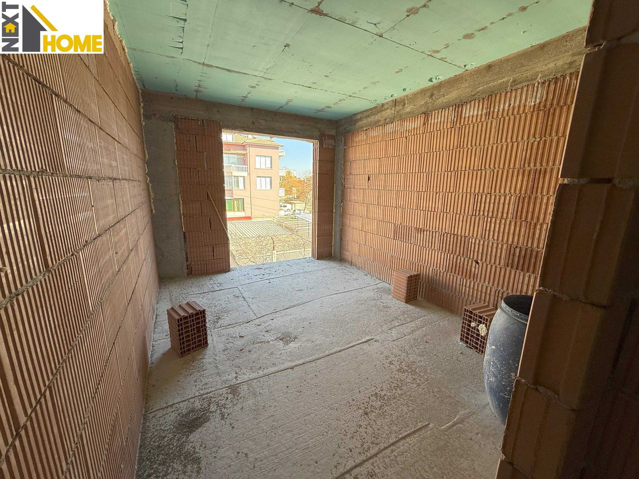 Продава се Тристаен апартамент в Асеновград - 97 кв.м за 1005 €/кв.м - Снимка #8