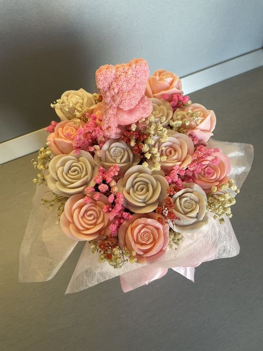 Букет от восъчни рози