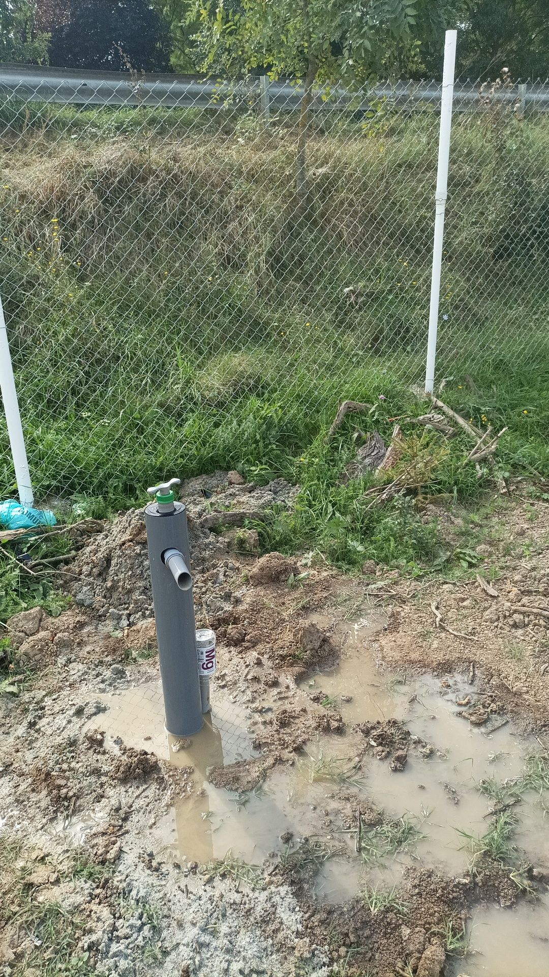 Foraje fantani / puturi de apa, ieftin și rapid!