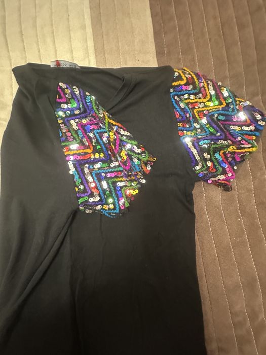 Дамски дрешки с брокад