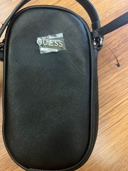 Guess малка чанта