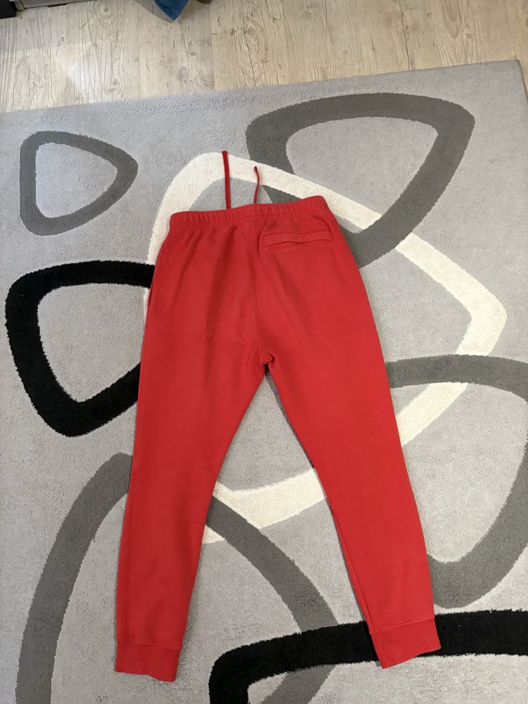 Nike Sportswear Club Анцуг