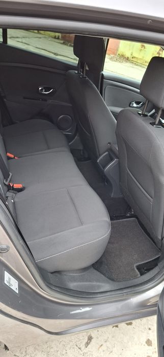 Renault Megane 1.5 diesel 110 cp an 2015