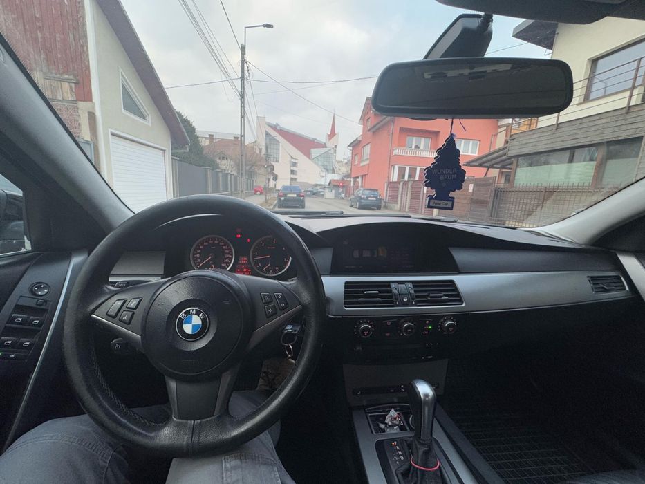 Bmw Seria 5 E60 525d