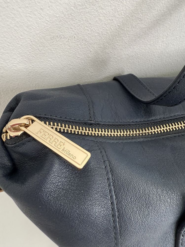 G. FERRE Milano. Естеств. Кожа Дамска Чанта