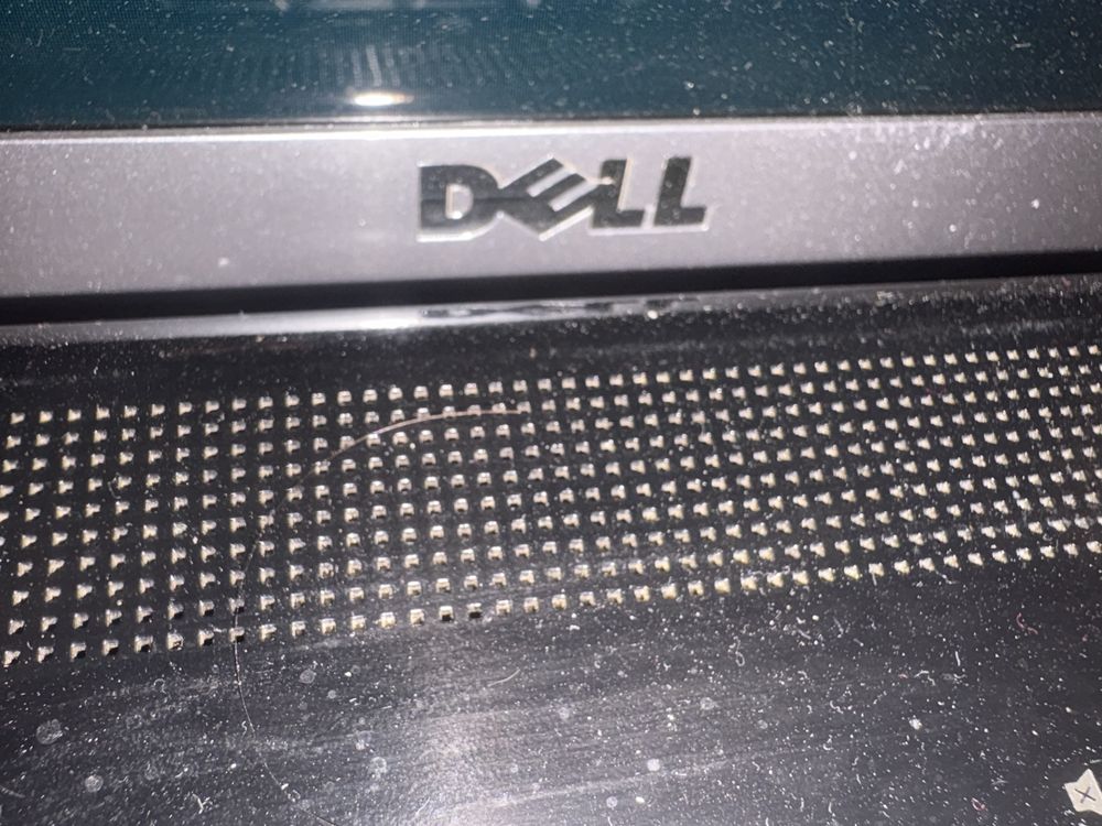 Лаптоп Dell studio 1535
