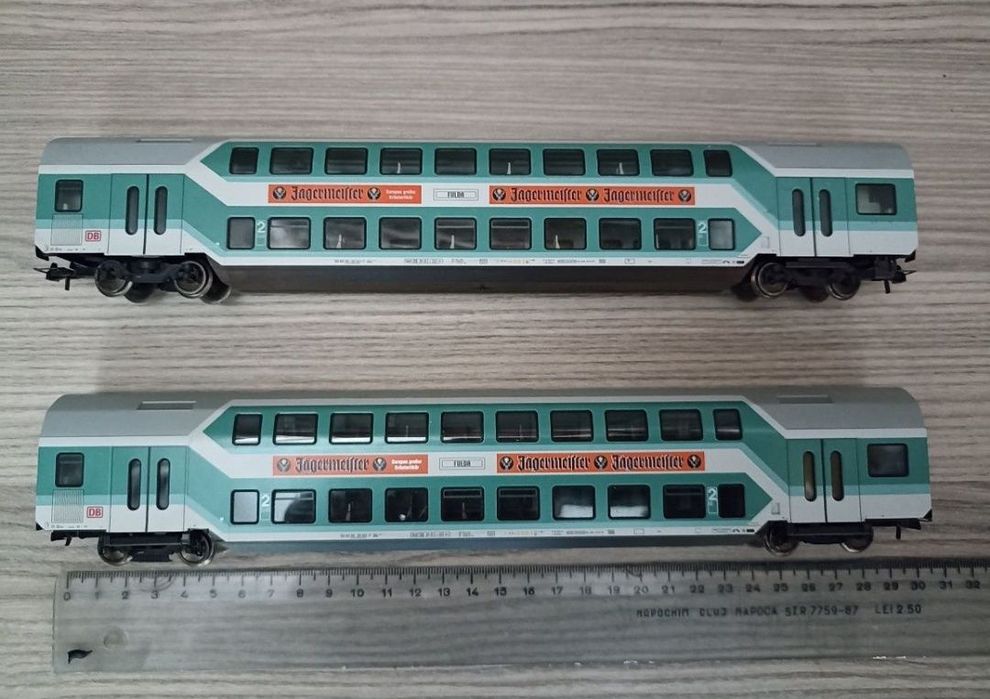 Fleischmann vagoane de călători etajate scara H0 

Preț pe bucata 250l