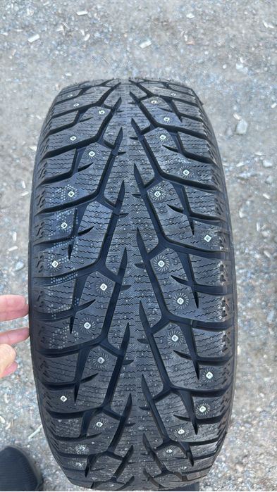 Продам зимние шины yokohama обмен на телефон