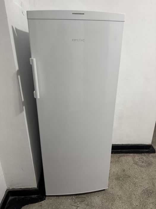 Vand congelator Arctic ANC246+