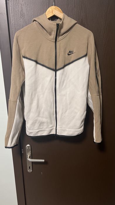 Nike tech fleece