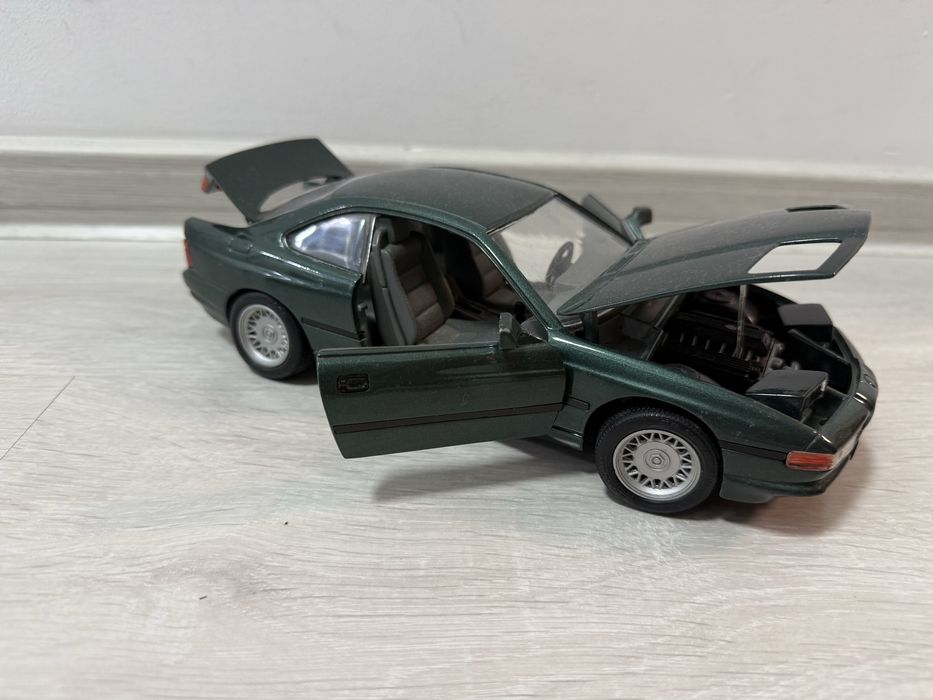 Vand Macheta BMW 850i Impecabila