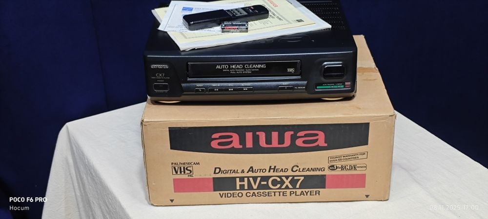 Видеоплеер Aiwa . Почти новый. Посмотрели пару кассет и убрали