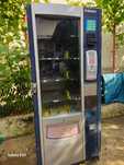 Automat nada si momeli pescuit cu frig/vendomat/tonomat/aparat vending