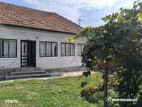 Casa 3 camere, 1398 mp teren, zona Manastirea Floresti