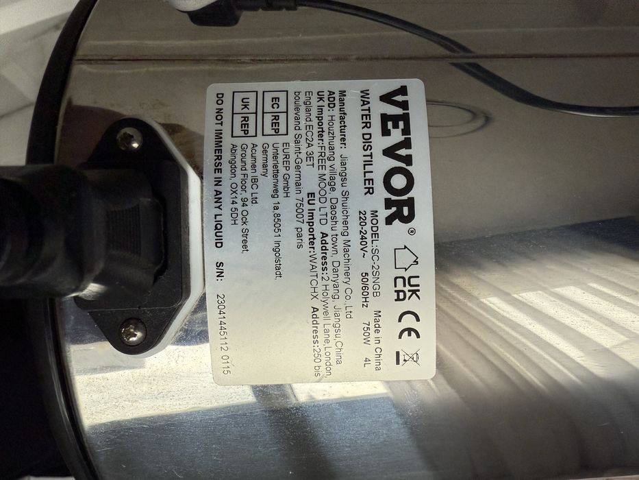 Distilator Vevor  4 litri, foarte putin folosit.