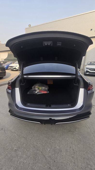 Han L 2. 2025yil. Srochno sotiladi. Nasiya savdoxam bor.