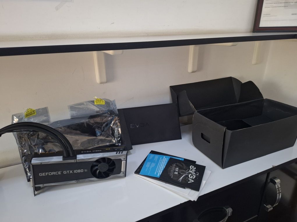Evga GTX 1080 ti hybrid sc2 на водяном охлаждении