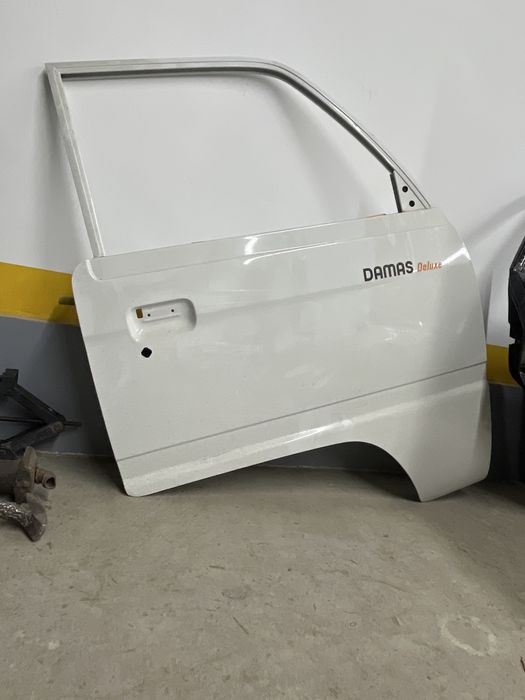 Damas Labo Radnoy Eshik