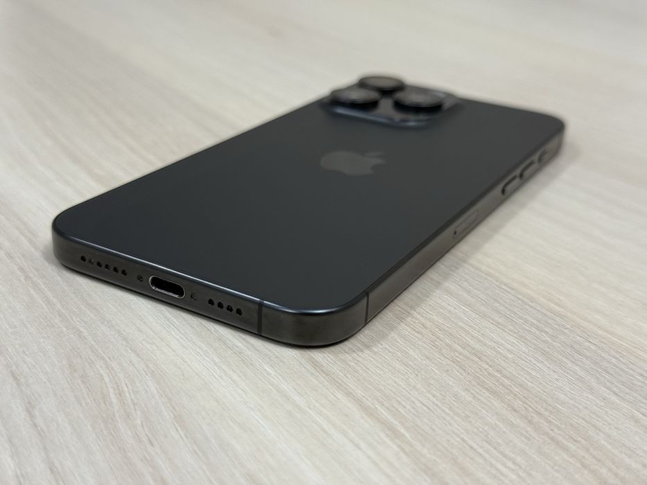 iPhone 15 Pro Max - neverlocked - 256 gb