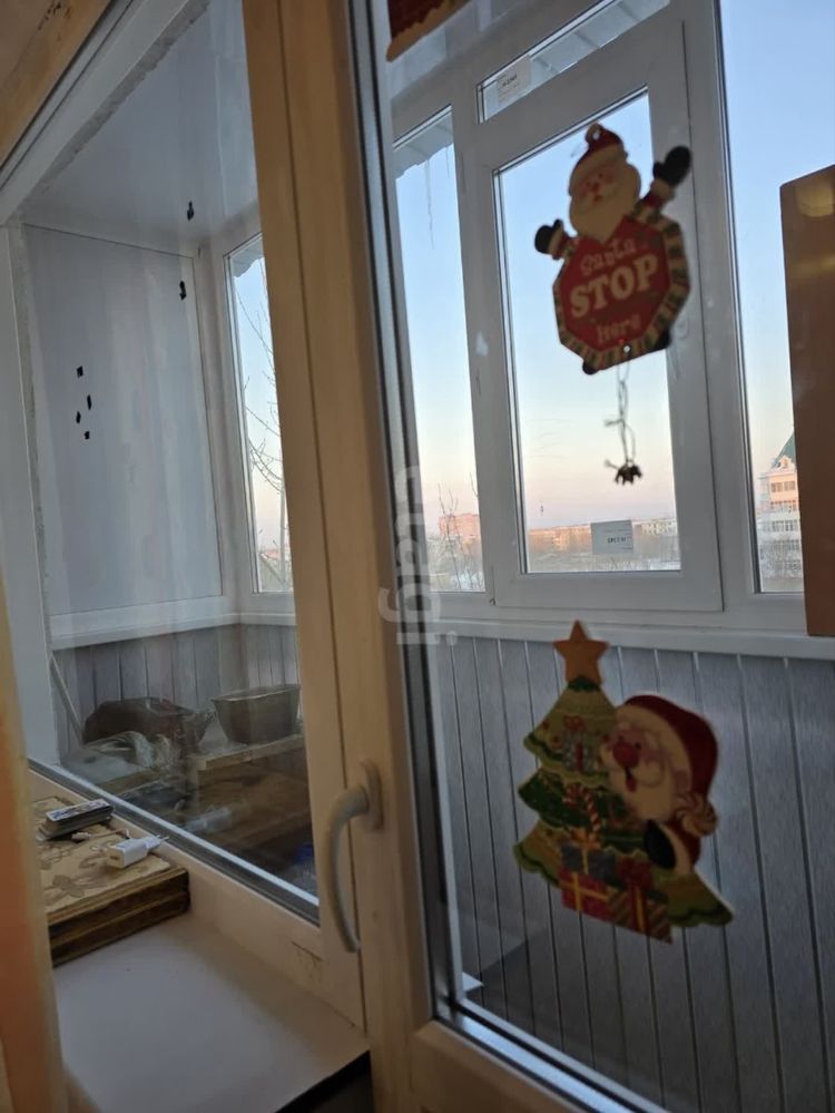 продам 2 комнатную квартиру КЖБИ