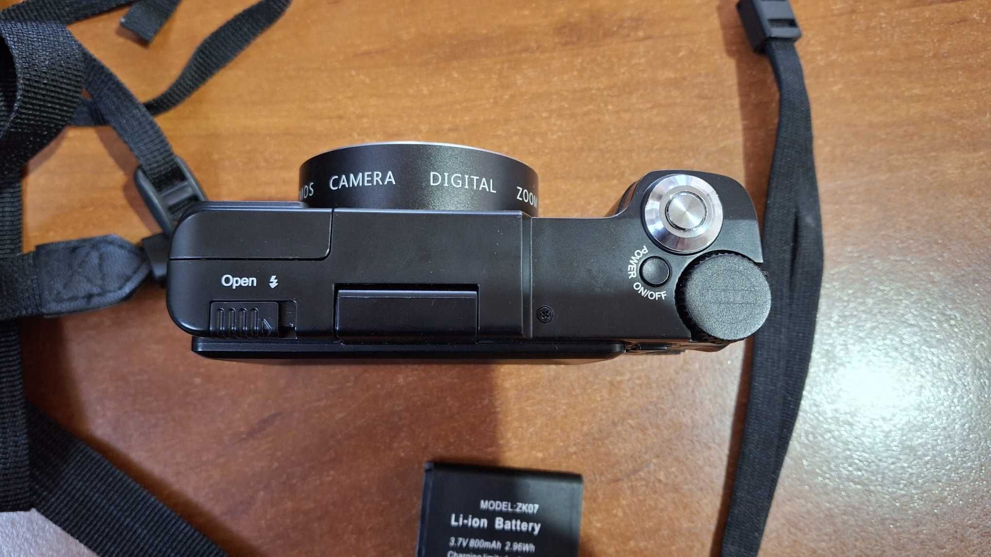 Camera digitala, 4K, 48MP, zoom 16X, ecran 180°, negru