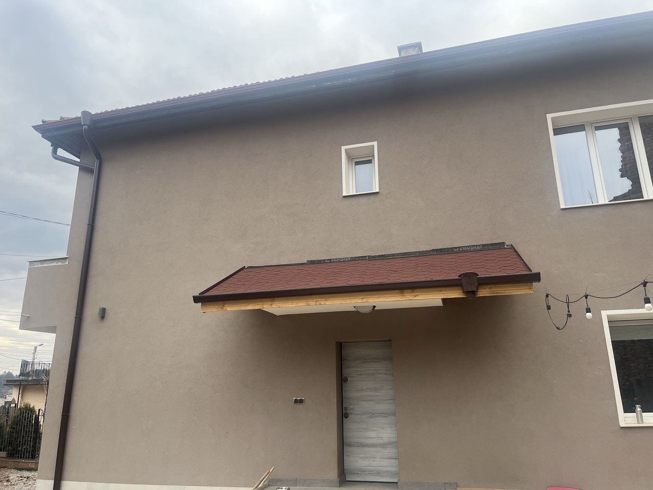 Продава се Къща в Перник, Каменина - 150 кв.м за 920 €/кв.м - Снимка #4