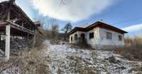 Casa 4 camere, 5700 mp, sat Sârbești, comuna Alimpești, județ Gorj