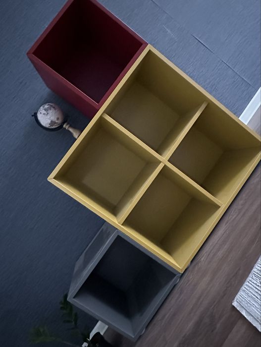 Продается стеллаж в хорошем состоянии.