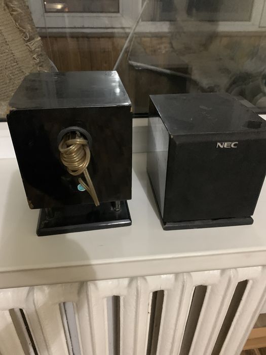 Продам колонки 2 штуки