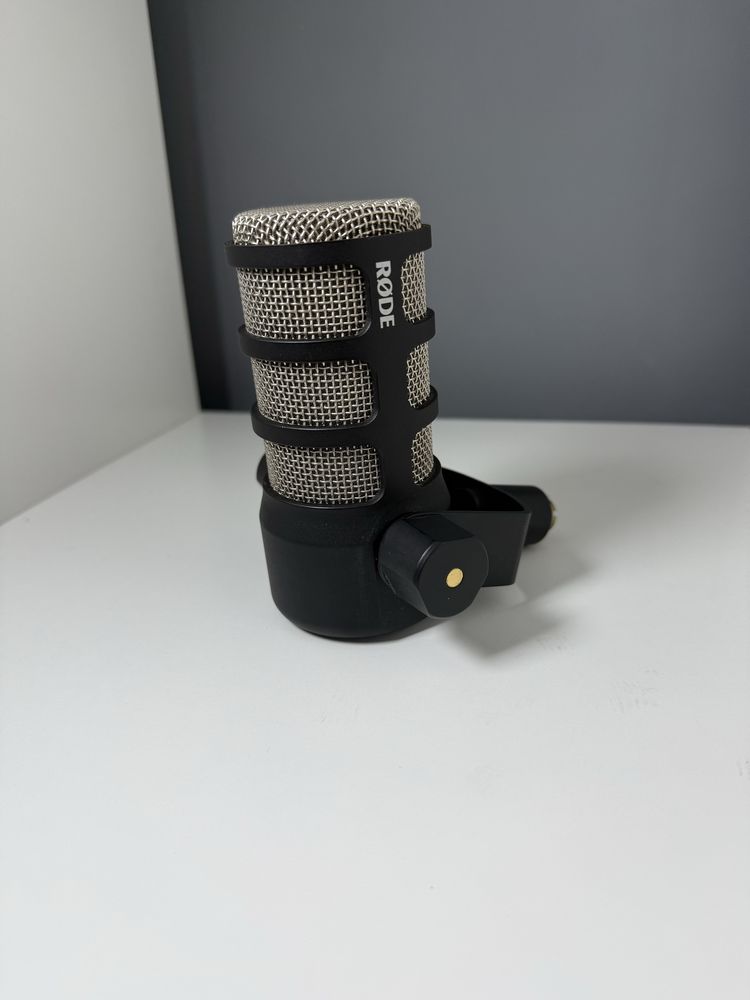 Микрофон Rode PodMic XLR