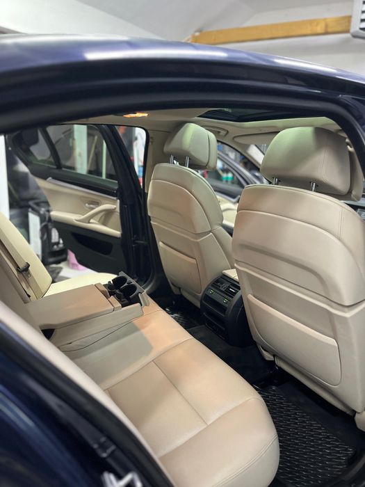 BMW 530xd F10 an 2011