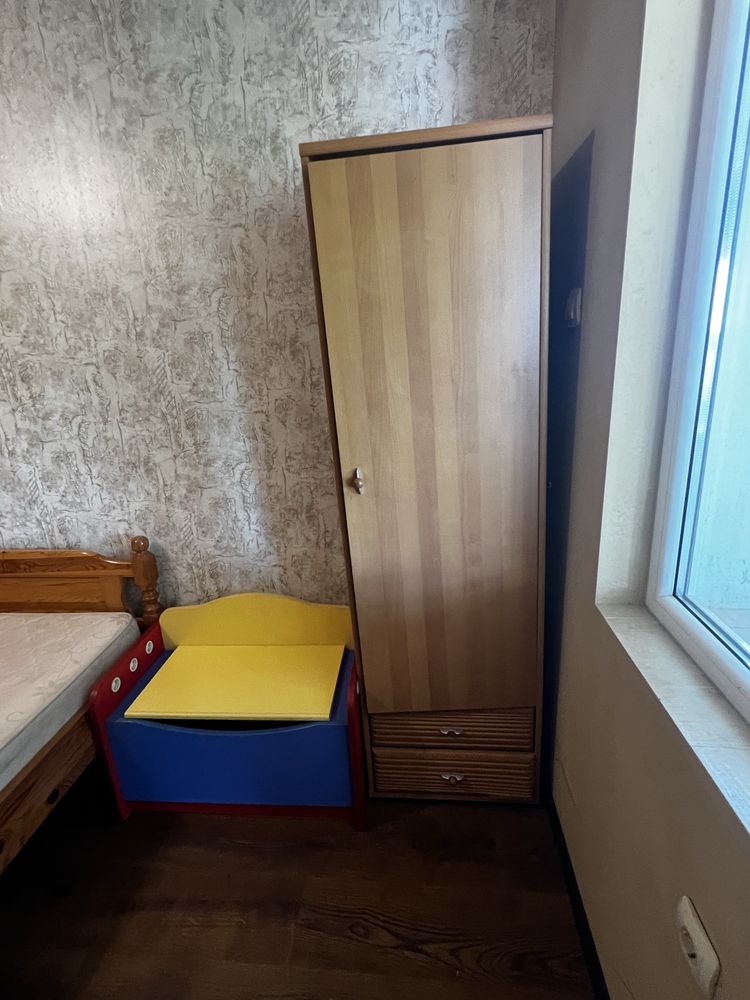 Пълно обзавеждане за детска стая, с матраци и играчки включени в ценат