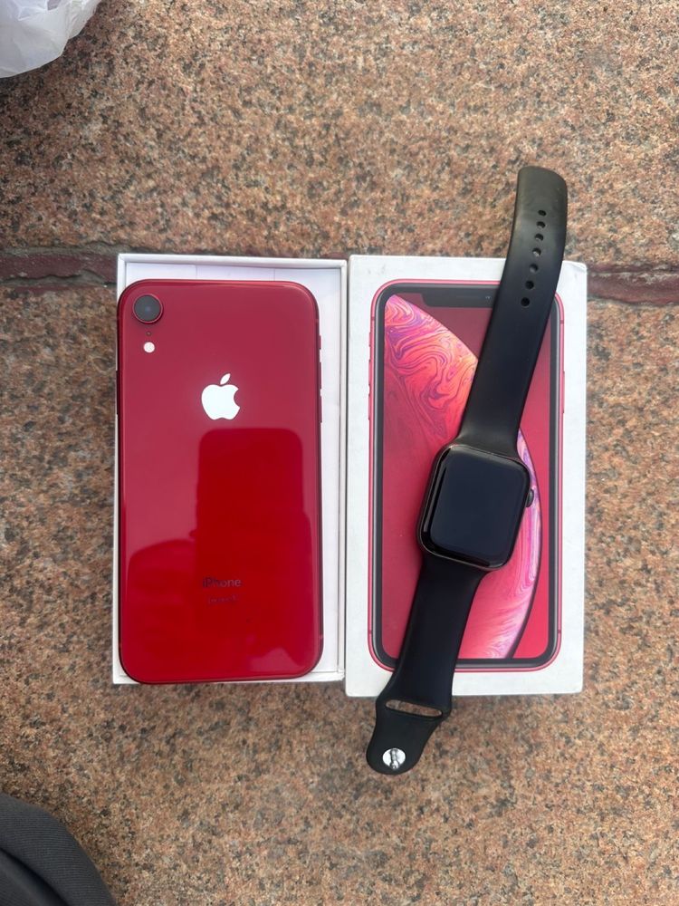 IPhone XR 64ГБ RED
