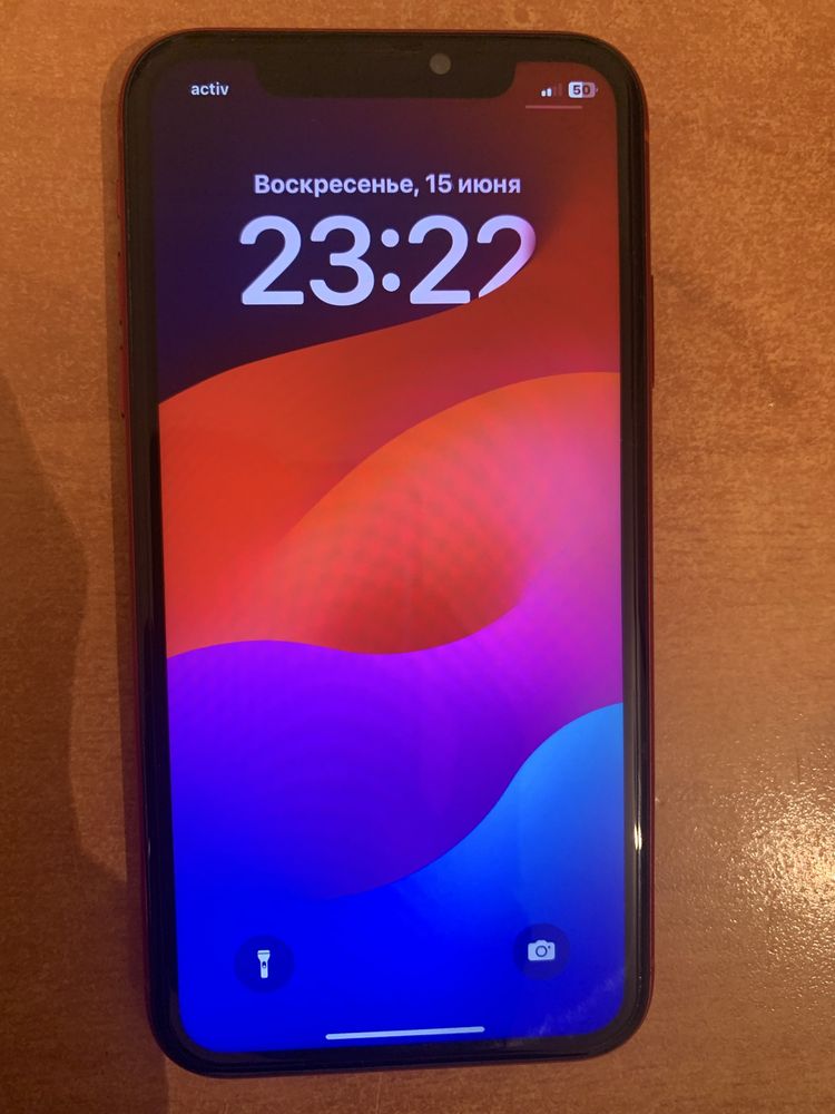 Айфон XR ёмкость 77 гигабаит 64